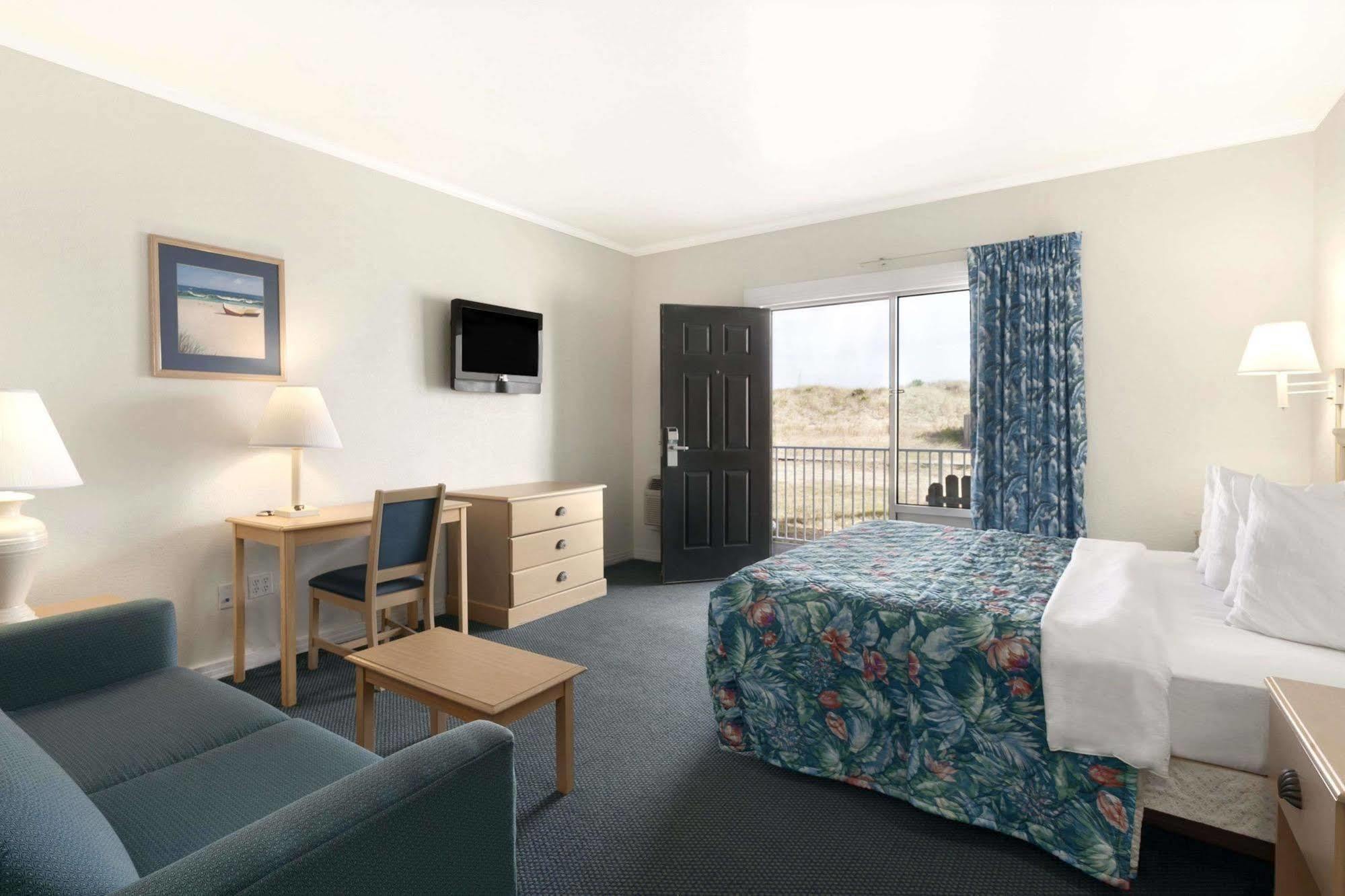 Days Inn By Wyndham Kill Devil Hills Oceanfront - Wilbur Kültér fotó